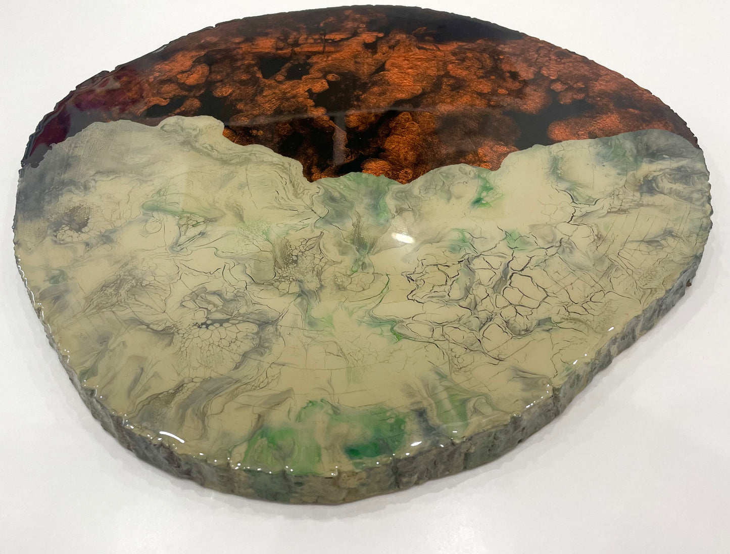 Rust 12" Resin Wood Slice Tray