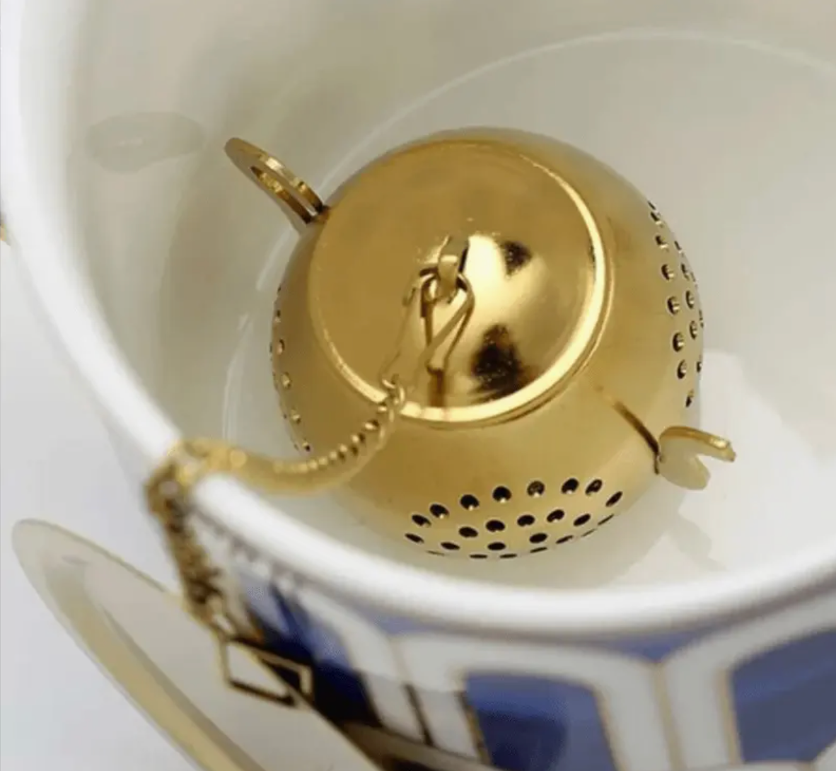 Tea Pot, Tea Strainer