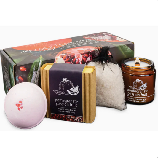 Pomegranate Passion Fruit  Spa & Candle Gift Boxo